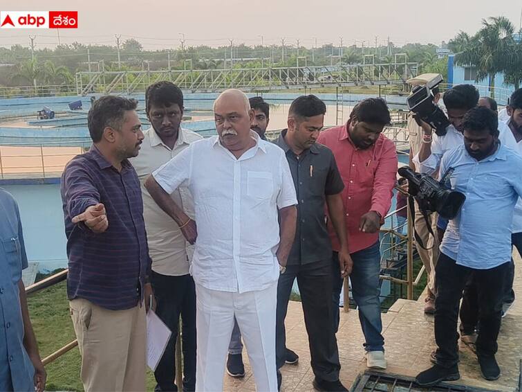 Mancherial MLA Premsagar Rao inspects Sripada Yellampalli Project intake well Mancherial News: సంక్రాంతి నుంచి మంచిర్యాల, నస్పూర్ మున్సిపాలిటీలకు తాగునీరు, సాగునీరు