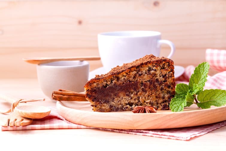 How to bake sugar and gluten free diet cake in this winter Diet Cake: ওজন বাড়ার ভয় নেই, ময়দা আর চিনি ছাড়াই বানিয়ে ফেলুন শীতের ডায়েট কেক