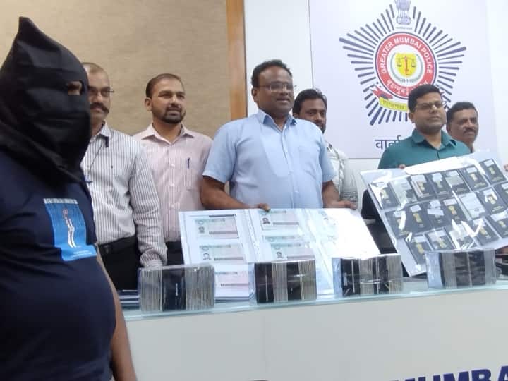 Mumbai police arrested 5 fraud accused extort money on to provide foreign job ANN 400 से अधिक बेरोजगार युवाओं को नौकरी का झांसा देकर ठगे लाखों, करीब 500 पासपोर्ट जब्त