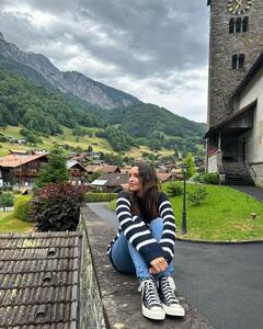 Tripti Dimri : స్విట్జర్లాండ్ అందాలకు మైమరచిపోతున్న యానిమల్ బ్యూటీ