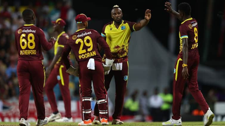 Andre Russell shines with bat and bowl as West Indies beat England in the 1st T20I WI vs ENG: দু'বছর পর নিজের প্রত্যাবর্তন ম্যাচেই ব্যাটে, বলে অনবদ্য রাসেল, জয় পেল ওয়েস্ট ইন্ডিজ়