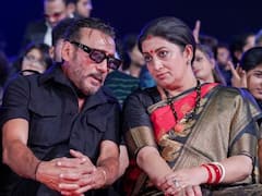 Smriti Irani Receives Dieting Tips From Jackie Shroff: 'Fit Reh Fat Mat Ho'