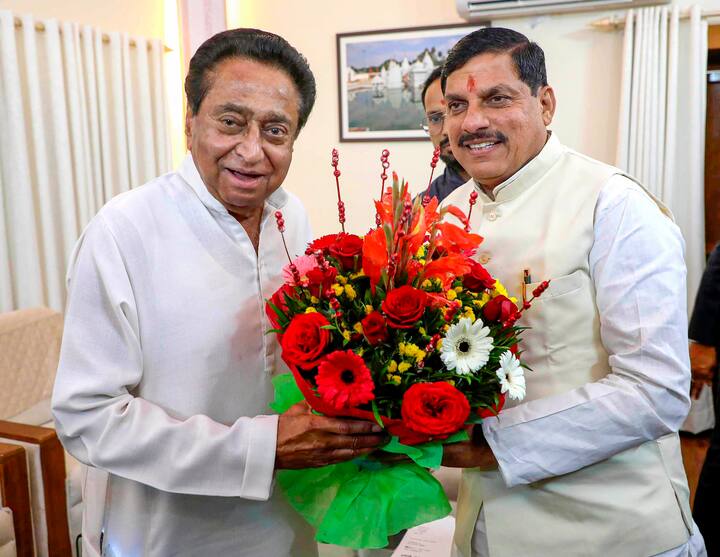 यादव को राष्ट्रीय स्वयंसेवक संघ (आरएसएस) का करीबी माना जाता है और उन्हें खुद भी मुख्यमंत्री बनने की उम्मीद नहीं थी. वह अन्य पिछड़ा वर्ग (ओबीसी) समुदाय से आते हैं, जिनकी संख्या राज्य की जनसंख्या में 48 प्रतिशत से अधिक है. सोमवार को मुख्यमंत्री नामित होने के बाद यादव ने राज्यपाल मंगूभाई पटेल से मुलाकात की और अगली सरकार बनाने का दावा पेश किया था. यादव 2013 में पहली बार उज्जैन दक्षिण सीट से विधायक चुने गए थे. उन्होंने 2018 और फिर 2023 में विधानसभा सीट बरकरार रखी. पिछले महीने के विधानसभा चुनावों में, बीजेपी ने राज्य की 230 विधानसभा सीटों में से 163 सीटें जीती और कांग्रेस को 66 सीटों के साथ दूसरे स्थान पर धकेल दिया.