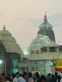 Himanshi Khurana: ਬ੍ਰੇਕਅੱਪ ਤੋਂ ਬਾਅਦ ਚਾਰ ਧਾਮ ਯਾਤਰਾ 'ਤੇ ਨਿਕਲੀ ਹਿਮਾਸ਼ੀ ਖੁਰਾਣਾ, ਤਸਵੀਰਾਂ ਸ਼ੇਅਰ ਕਰ ਬੋਲੀ...