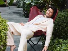 Mahesh Babu Photos : సూట్​లోనూ హీట్​ పుట్టిస్తున్న మహేష్​ బాబు