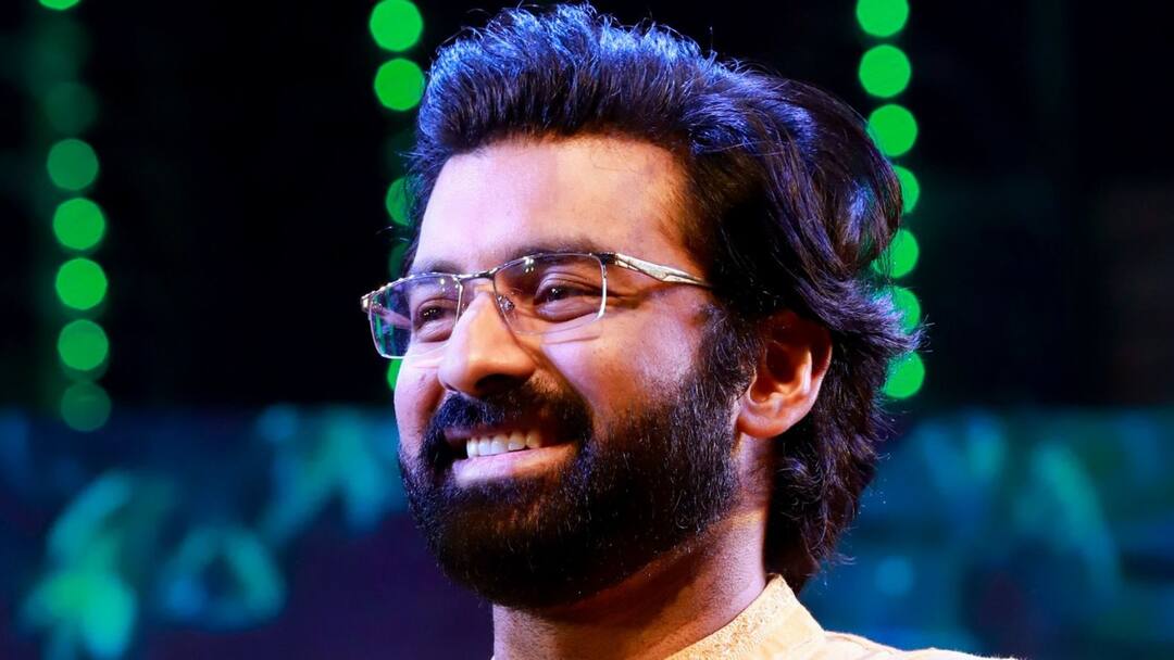 Ankush Hazra: Tollywood actor started shooting for his new film Mirza Father and mother went to visit set Ankush Hazra: নতুন ইনিংস প্রযোজক অঙ্কুশের, শ্যুটিং সেটে হঠাৎ হাজির অভিনেতার বাবা-মা!