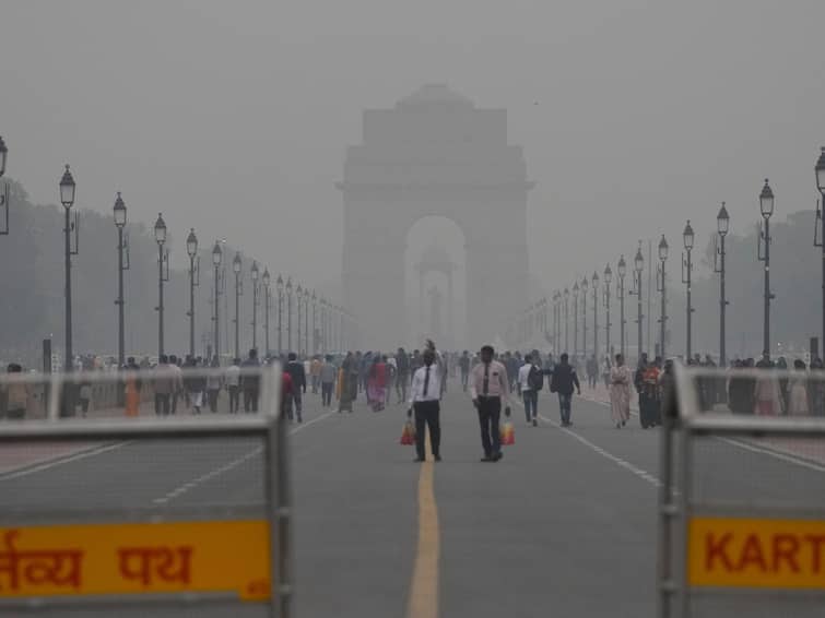 Minimum Temperature In Delhi Settles At 6.2°C, Lowest For This Season Minimum Temperature In Delhi Settles At 6.2°C, Lowest For This Season