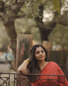 Manjima Mohan Photos : மனதை கொள்ளை கொள்ளும் நடிகை மஞ்சிமா மோகனின் அழகிய புகைப்படங்கள்..!