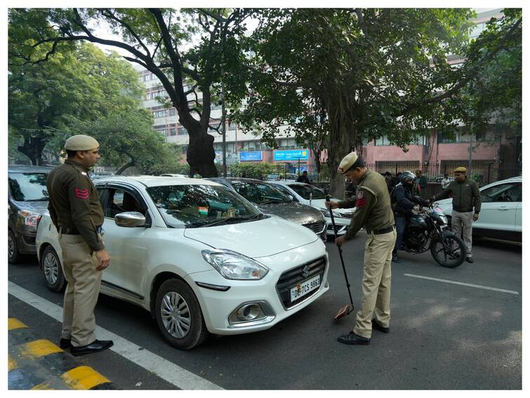 Parliament Security Breach Delhi Police 7 Day Custody Four Accused Patiala House Court PM Modi Missing Posters smoke bombs Parliament Security Breach: Delhi Police Gets 7-Day Custody Of Four Accused