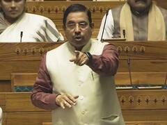 संसद की सुरक्षा में चूक मामला: विपक्ष की तरफ से बयान की मांग पर सरकार बोली, 'हमारा अधिकार नहीं, क्योंकि लोकसभा स्पीकर...'