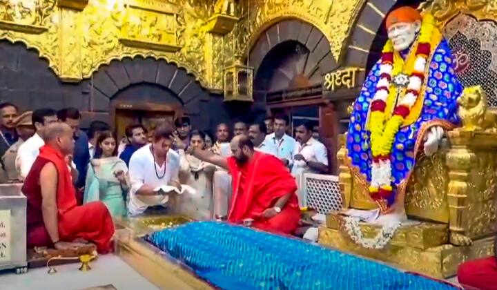 பாலிவுட்டின் கிங்கென அழைக்கப்படுபவர் நடிகர் ஷாருக் கான்.