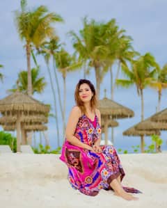 Munmun Dutta Pics: માલદીવમાં વેકેશન એન્જોય કરતા જોવા મળ્યા ‘બબીતા જી’, બીચ પર આપ્યા પોઝ