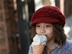 Best Time to Eat Ice Cream : थंडीत आईस्क्रीम खावं की नको? या प्रश्नाचं उत्तर येथे मिळेल...