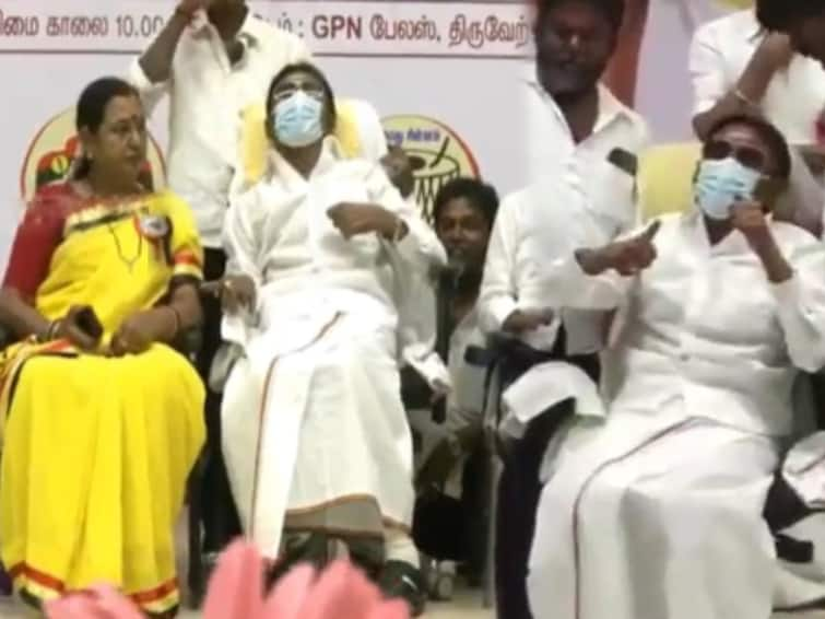 Director Pandiraj Says Vijayakanth Needs Proper Rest Please dont make him suffer like this Vijayakanth: நாற்காலியில் இருந்து சரிந்து விழப்போன விஜயகாந்த்: “பார்க்கவே ரொம்ப கஷ்டமா இருக்கு” : கலங்கிய பிரபலம்..