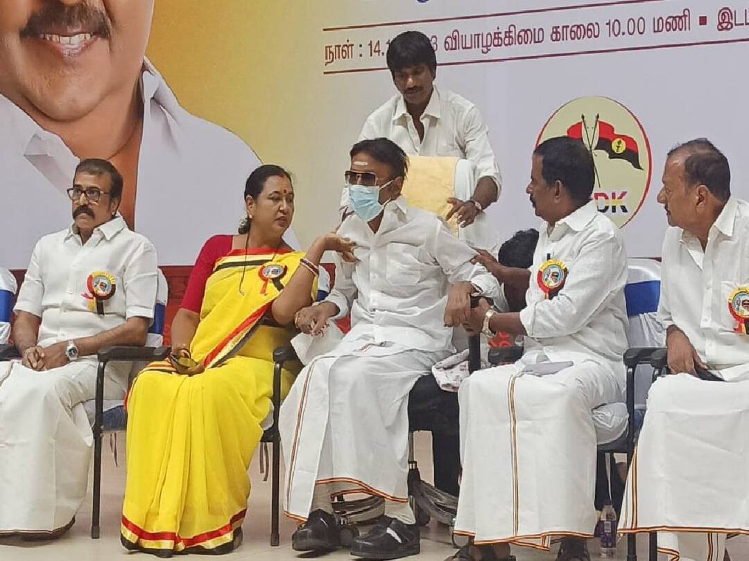 DMDK Meeting: மிக்ஜாம் புயலில் பாதிக்கப்பட்டவர்களுக்கு ரூ.15,000 நிவாரணம் வழங்க வேண்டும் : தேமுதிக பொதுக்குழுவில் தீர்மானம்..