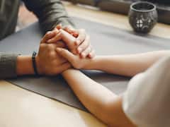 इन टिप्स से रिश्ते को दें एक और मौका, बेहद खुशनुमा रहेगा पूरा नया साल