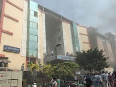 Visakhapatnam Indus Hospital Fire Accident : జగదాంబ ఇండస్ ఆసుపత్రిలో అగ్నిప్రమాదం | ABP Desam