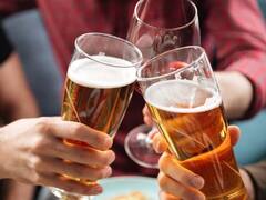 New Year 2024 Party: व्हिस्की, स्कॉच, वोदका या रम, किस तरह की शराब से करनी चाहिए न्यू ईयर पार्टी?