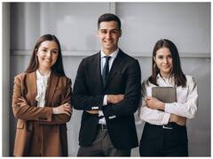 Sarkari Naukri: यहां टीचर के पद पर निकली बंपर नौकरियां, ये योग्यता है तो फटाफट कर दें अप्लाई, नोट कर लें जरूरी तारीखें