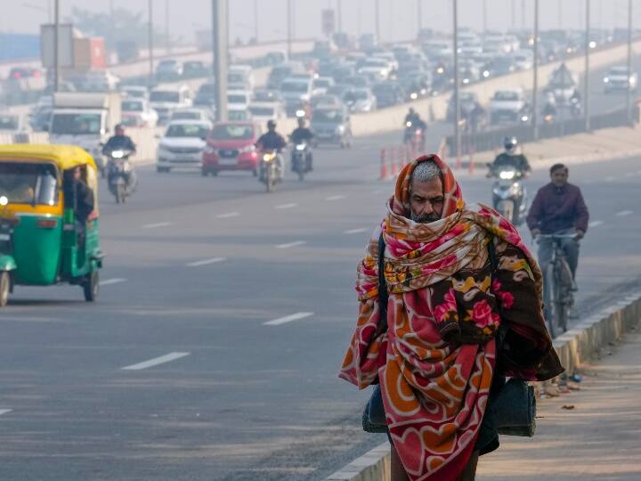 Delhi Weather Update Today 14 December Cold Increased lowest temperature recorded this season AQI in Very Poor Category Delhi Weather Update: दिल्ली में ठंड ने पकड़ी रफ्तार!, दर्ज हुआ इस सीजन का सबसे कम तापमान, AQI में भी नहीं सुधार