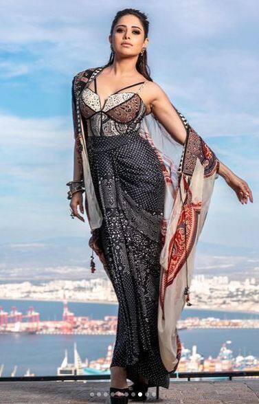 ਨੁਸਰਤ ਭਰੂਚਾ ਦੀ ਖੂਬਸੂਰਤੀ ਦੇ ਲੱਖਾਂ ਪ੍ਰਸ਼ੰਸਕ ਹਨ ਅਤੇ ਤੁਹਾਨੂੰ ਦੱਸ ਦੇਈਏ ਕਿ ਅਦਾਕਾਰਾ ਅਦਾਕਾਰੀ ਦੇ ਮਾਮਲੇ ਵਿੱਚ ਵੀ ਸਭ ਤੋਂ ਅੱਗੇ ਰਹਿੰਦੀ ਹੈ। ਉਹ ਸੋਸ਼ਲ ਮੀਡੀਆ 'ਤੇ ਵੀ ਕਾਫੀ ਐਕਟਿਵ ਰਹਿੰਦੀ ਹੈ।