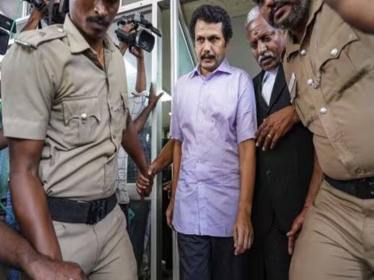 Senthil Balaji Case Court has extended the judicial custody of Minister Senthil Balaji till January 4 Senthil Balaji: 13வது முறையாக நீட்டிக்கப்பட்ட காவல்! செந்தில் பாலாஜிக்கு ஜனவரி 4 வரை புழல் சிறைதான்...சென்னை நீதிமன்றம்