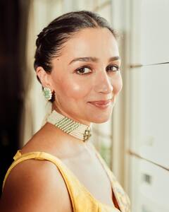 Alia Bhatt Looks Elegant In A Yellow Saree; Check Out Pics