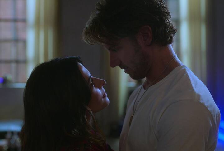 Sex/Life: Adam Demos, Sarah Shahi. (On: Netflix)