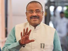 '...तो वह झूठे हैं', निरगुडे के इस्तीफे पर विजय वडेट्टीवार के आरोपों पर सुधीर मुनगंटीवार का पलटवार