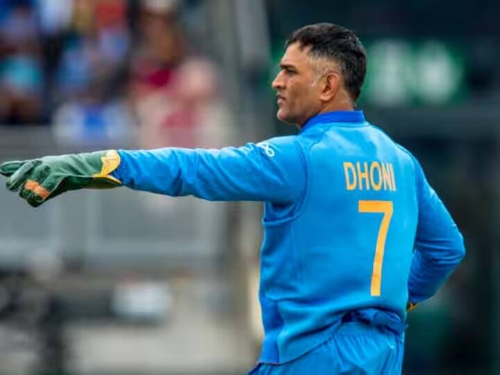 Dhoni Jersey Number 7 Retire: After Sachin's No.10, BCCI 'Retires' Iconic No 7 Jersey Of Dhoni: Report સચિન તેંદુલકર બાદ હવે ધોનીની જર્સી નંબર-7 થશે રિટાયર, BCCIએ લીધો મોટો નિર્ણય -રિપોર્ટ