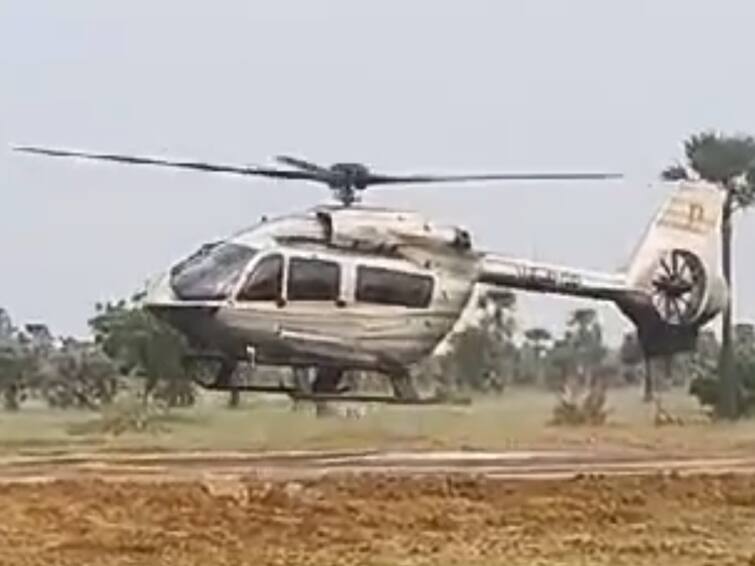 Thoothukudi helicopter landed at a car spares factory in umbalacheri near sathankulam causing commotion- TNN Thoothukudi: சாத்தான்குளம் அருகே அம்பலச்சேரியில் ஹெலிகாப்டர் இறங்கியதால் பரபரப்பு