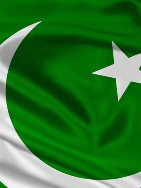 पाकिस्तानी रुपये की एक डॉलर के मुकाबले कितनी कीमत?