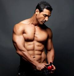 बैक-टू-बैक पिटीं 7 फिल्में, फिर विलेन बनकर सिल्वर स्क्रीन पर उतरा ये एक्टर, बॉक्स ऑफिस पर दे डाली 1000 करोड़ी मूवी