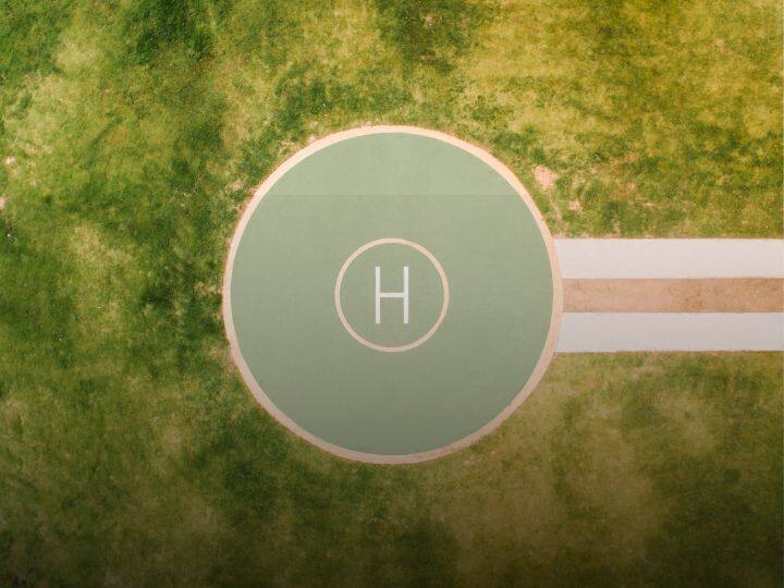 हेलीकॉप्टर इस मामले में अच्छा होता है कि यह किसी भी जगह पर उतर सकता है या फिर वहां से उड़ान भर सकता है. आपने देखा होगा कि हेलीकॉप्टर को जहां पर उतरना होता है, वहां जमीन पर विशेष प्रकार का चिन्ह बनाया जाता है.