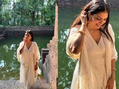 Malavika Mohanan : குளக்கரையில் பூத்திருக்கும் தாமரையாய் நடிகை மாளவிகா மோகனன்..!