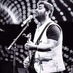 Arijit Singh: গাড়ি নয়, পছন্দ ট্রেনে-বাসে সফর.. জিয়াগঞ্জে ফিরলেই অচেনা অরিজিৎ