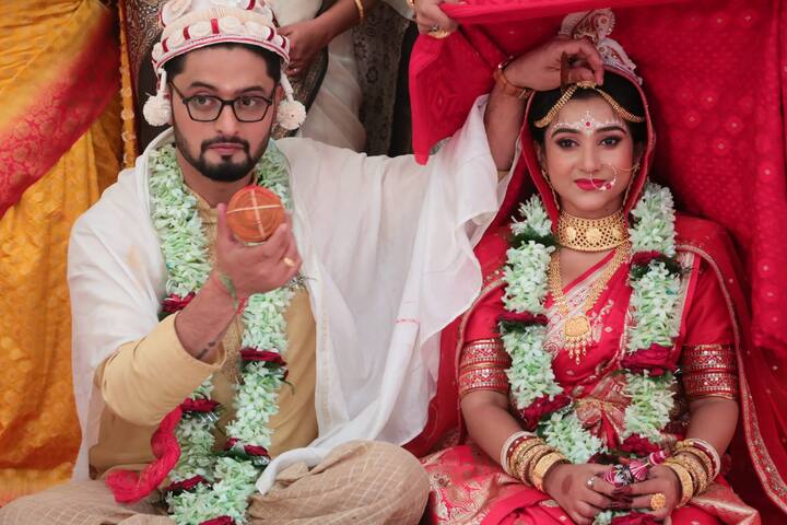 উল্লেখ্য, বর্তমান দিনের কলকাতার প্রেক্ষাপটে তৈরি এই ধারাবাহিকের গল্প। ধারাবাহিকের মহিলা অটোচালকের ভূমিকায় টুম্পা। অটোচালক থেকে সুনিপুণ গৃহকর্ত্রী থেকে সফল ব্যবসায়ী হয়ে ওঠার ক্ষেত্রে টুম্পার যে সফর, সেই গল্পই বলে এই ধারাবাহিক।