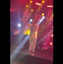 Pics: ਗਾਇਕ ਦੀ ਲਾਈਵ ਪਰਫਾਰਮੈਂਸ ਦੌਰਾਨ ਦਰਦਨਾਕ ਮੌਤ, ਤਸਵੀਰਾਂ ਵੇਖ ਕੰਬ ਜਾਏਗੀ ਰੂਹ