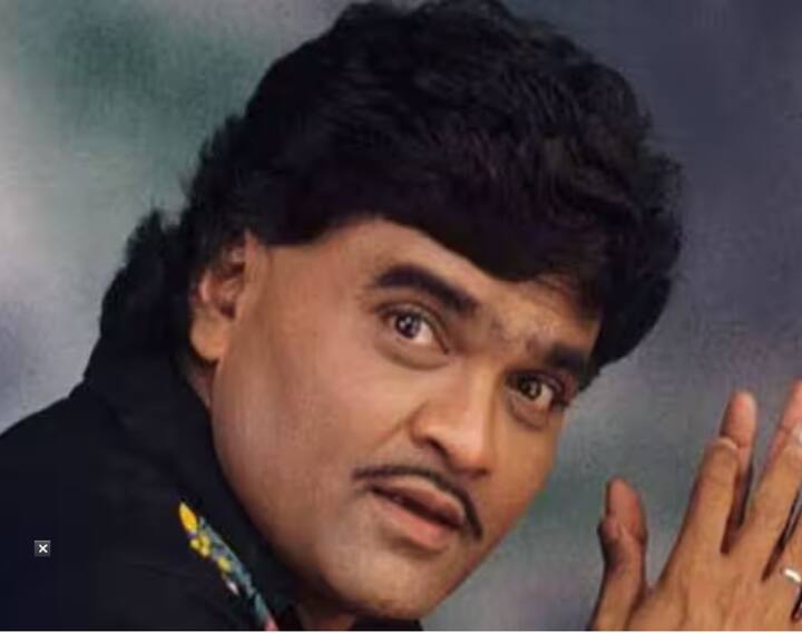 मराठी चित्रपटसृष्टीतील प्रसिद्ध अभिनेते अशोक सराफ (Ashok Saraf) यांचा चाहता वर्ग मोठा आहे.