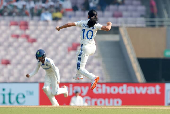 On Day 3 of the Test match, an unfortunate Heather Knight-led England were dismissed for mere 131 runs, lasting only 63 overs. Their first-innings woes saw them bundled out for 136 runs in just 35.3 overs.