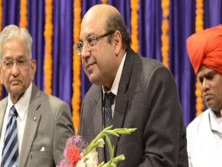 Retired Supreme court Justice Nariman says CEC law be struck down as arbitrary சட்டப்பிரிவு 370.. ஊடக சுதந்திரம்.. மனம் திறந்த ஓய்வுபெற்ற உச்ச நீதிமன்ற நீதிபதி ரோஹிண்டன் நாரிமன்