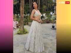 'एनिमल' की 'भाभी 2' ने पर्ल एम्बेलिश्ड डीप नेक ब्लाउज के साथ सिल्वर लहंगे में दिखाई अदाएं, Tripti Dimri की ग्लैमरस तस्वीरें देख फैंस भर रहे आंहें