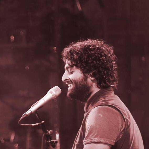 Arijit Singh: Not a car, I prefer to travel by train-bus.