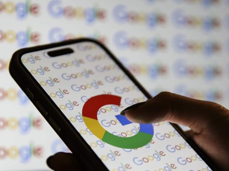 Google To Pay Two Thirds Of 75 Million USD To Canadian Print Media For Distributing Their Content Google, Canada Sign 'Historic' Revenue-Sharing Deal To Avoid Online News Ban