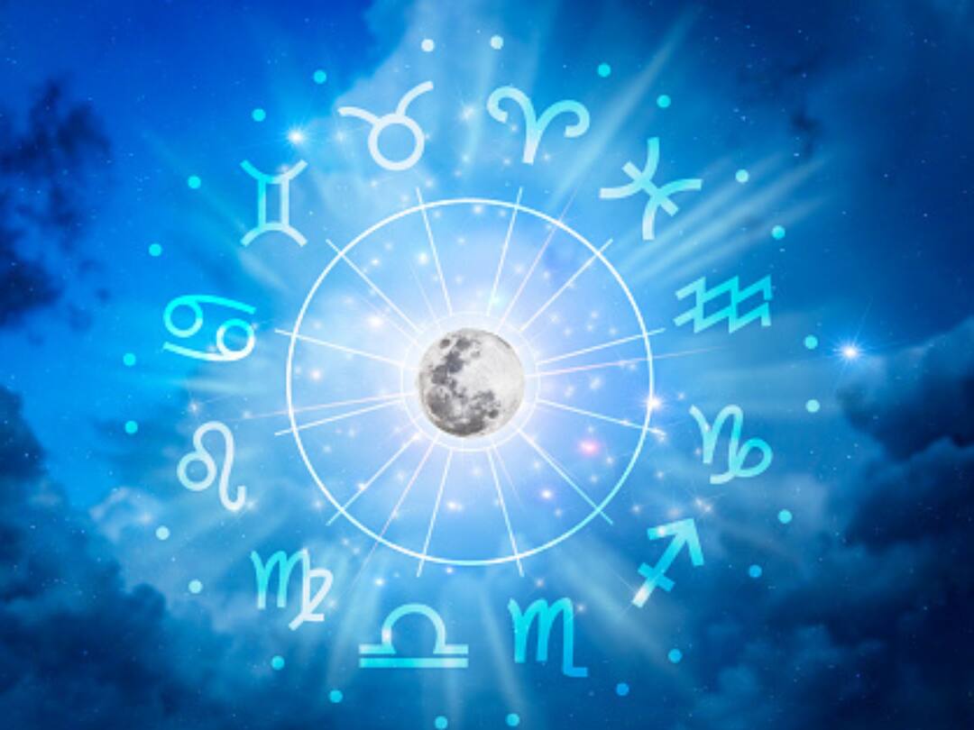 Weekly Horoscope Dec 17 to Dec 23: All Zodiac Sign Aries Taurus Gemini Cancer Leo Virgo Libra Scorpio Sagittarius Capricorn Aquarius Pisces Rashifal Astrological Predictions Weekly Horoscope (Dec 17 To Dec 23): Check Out Predictions For Each Zodiac Sign