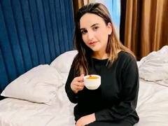 Pakistan Hareem Shah: पाकिस्तान के गूगल सर्च लिस्ट में छाई भारत के खिलाफ जहरीली बयानबाजी करने वाली ये महिला, देखें तस्वीरें