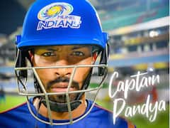 ముంబై ఇండియన్స్ కెప్టెన్‌గా హార్దిక్ పాండ్యా, రోహిత్ శర్మను తప్పించినట్టు అధికారిక ప్రకటన