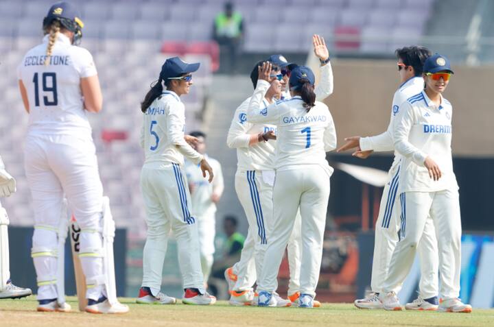 India's captain Harmanpreet Kaur strategically declared the innings at an overnight score of 186/6, presenting England with a formidable target of 479 runs.