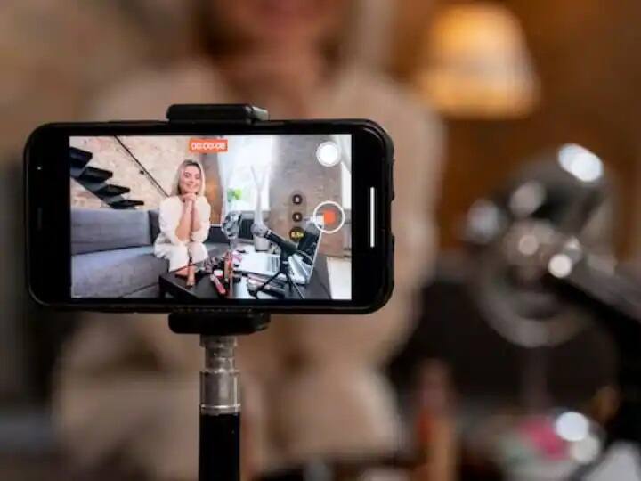 જો તમે AI ની મદદથી તમારા વીડિયોને એડિટ કરવા માંગો છો તો તમે WiseCut વેબસાઇટનો ઉપયોગ કરી શકો છો.