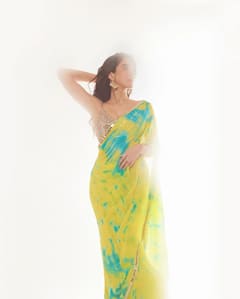 Shanaya Kapoor Shines In A Yellow Saree, See Pics